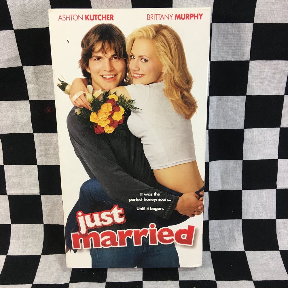 Just Married VHS - Picture 1 of 3